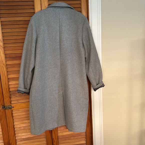 The A&F Dad Coat - Gray Peacoat. New with tags - Picture 7 of 8
